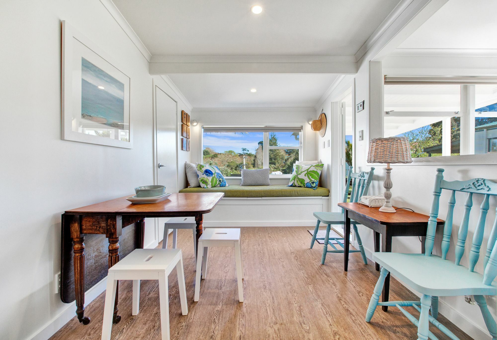 The Little Blue Bach In Oneroa Village By Waiheke Unlimited エクステリア 写真
